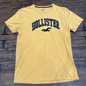 Hollister Mustard Short Sleeve Tee